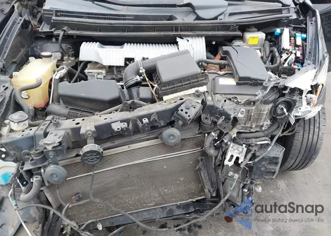 2015 Toyota Prius Three z USA, uszkodzony, nr VIN JTDKN3DU0F1886042